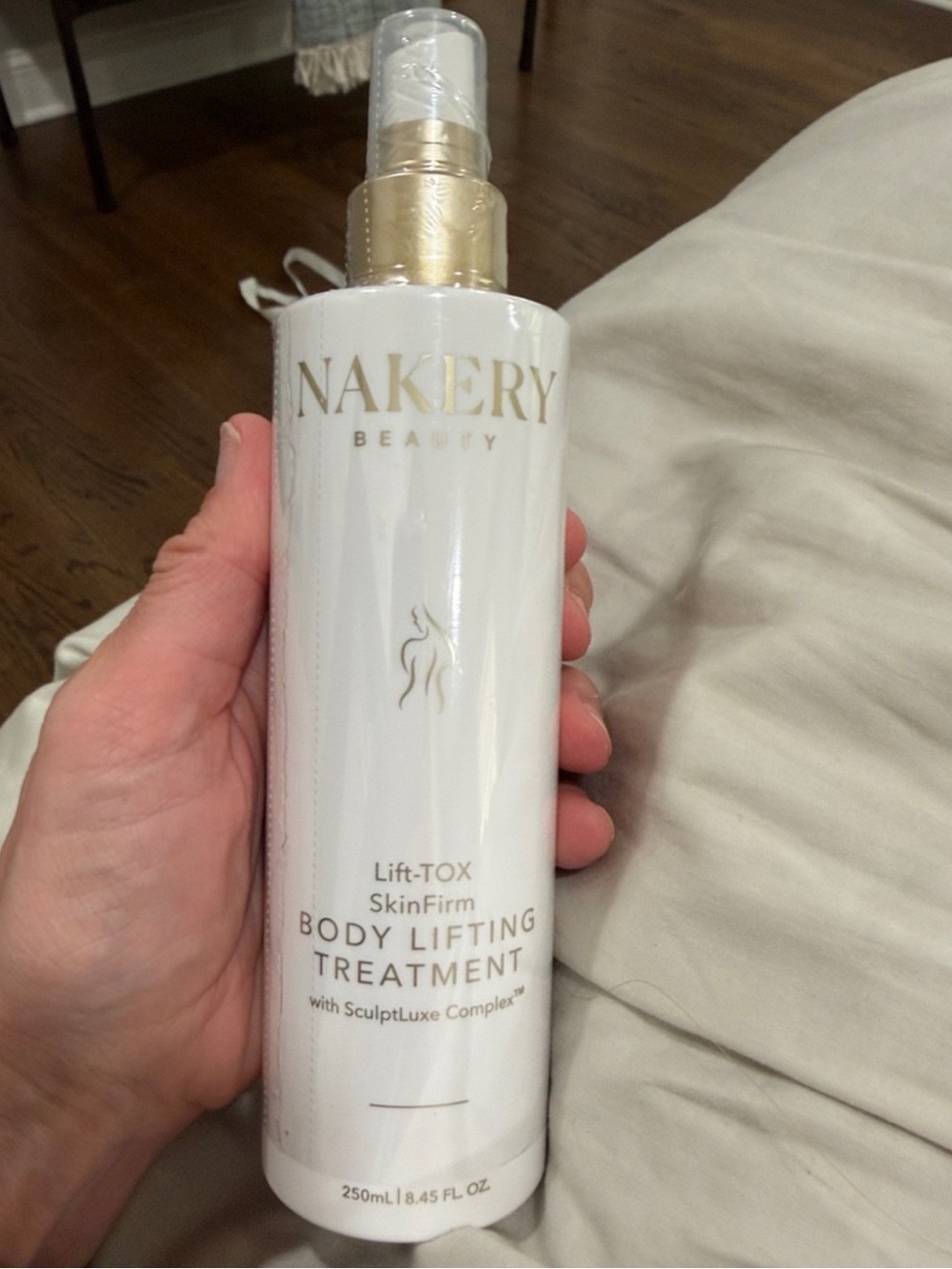 Nakery Beauty White & Gold Body Lifting Treatment Serum